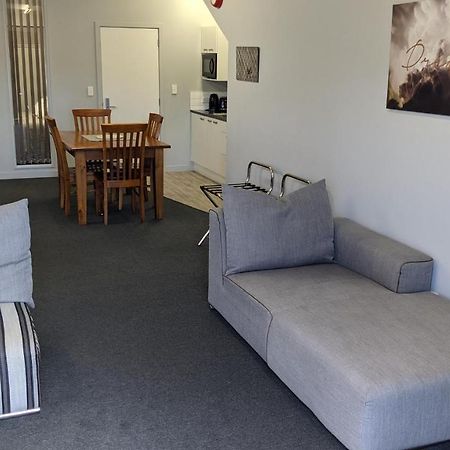 Cozy One Bedroom Apartment Near Auckland Airport Exterior photo